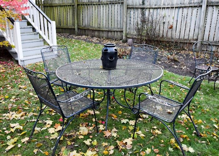 Outdoor / Patio Wrought Iron Dining Table & 4 Chairs