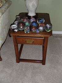 Endtable....Paperweights