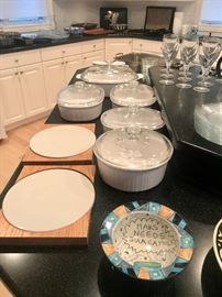Kitchenware, casserole dishes
