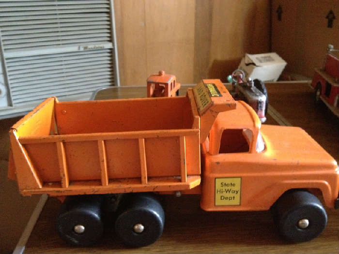 vintage toy trucks 1950's