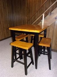 Counter height table and 4 stools