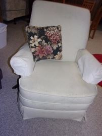 Matching set of gliding recliners