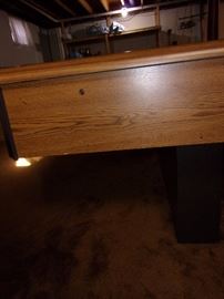Pool table