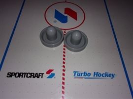 Air Hockey Table