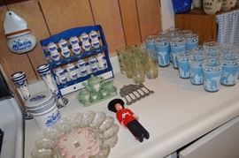 Blue glassware, blue and white pieces, small tea set, spoon set
