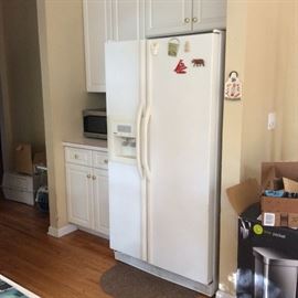 White refrigerator 