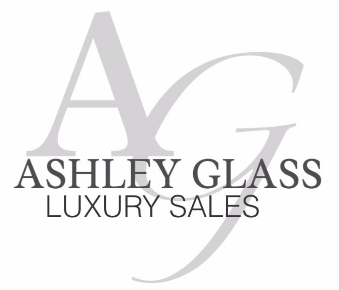 Ashley Glass in Light Gray