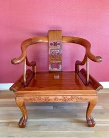 Chinese Horse Shoe Chair