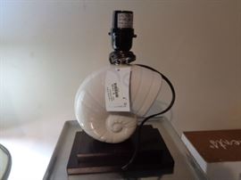 Ceramic Nautilus shell table lamp