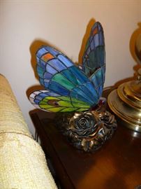 BUTTERFLY TIFFANY STYLE LAMP