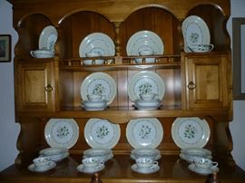 NORITAKE CHINA SET 