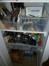 KITCHEN UTENSILS, KNIVES