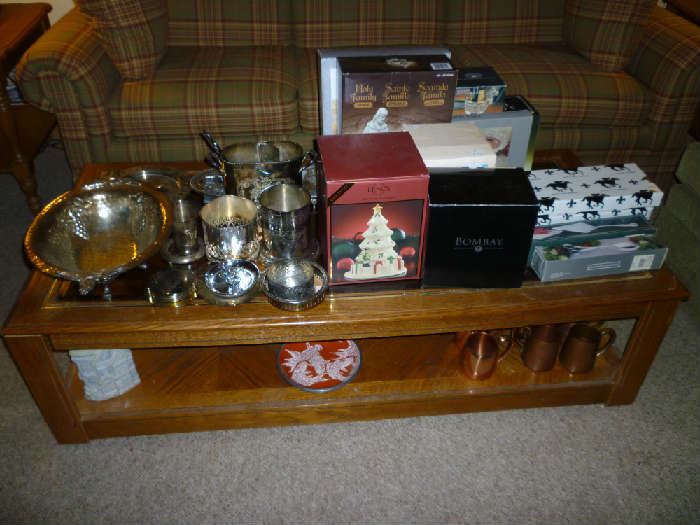 COFFEE TABLE, SILVERPLATED ITEMS, BOXED ITEMS