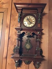 Antique wall clock mint condition $950 obo