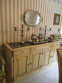 STUNNING FRENCH DINING ROOM SUITE