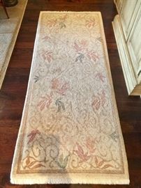 Knechtag Carpet Runner in Cream Pastal Floral, (2’8" x 7’)