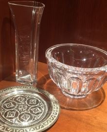 William Yeoward Vase Orrefors Crystal Bowl Decorative Patterned Silver Plate