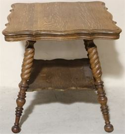 Lovely tiger oak parlor table