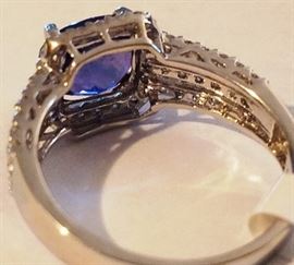 Sold with appraisal $17950