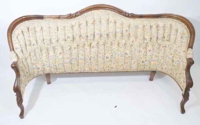 Most usual Victorian tufted headboard