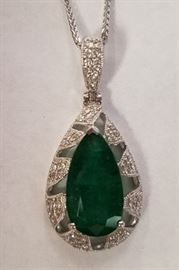 Pear cut 4.6ct Emerald