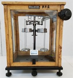 Vintage set of apothecary scales