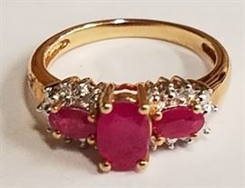 14K Ruby & diamond ring