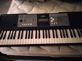 Yamaha Keyboard