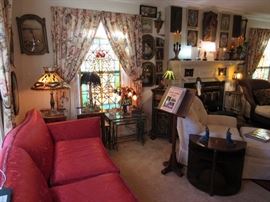 As you enter the living room of the home of our collector, you will be surprised by the amount of beautiful items she was able to pack into her home. 