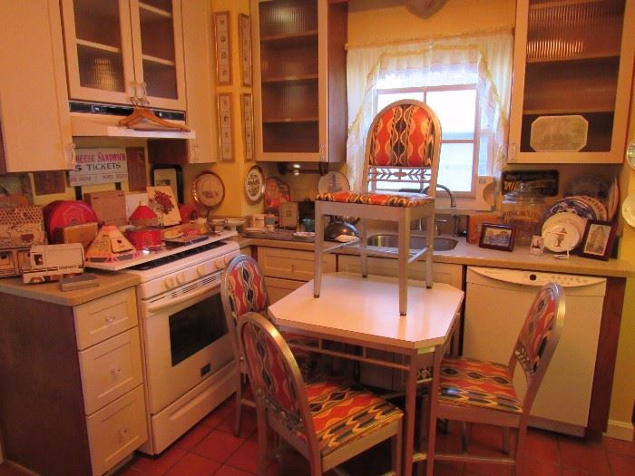An original dinette set from the Silver Grille of Higbees plus several of the kids lunch boxes in excellent condition.