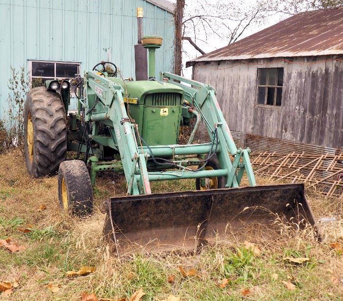 John Deere 4020 Agricultural Tractor, 96 PTO Horsepower, 6 Cylinder, 8 Forward Speeds, 2 Reverse Speeds, And Tas ML500 Bucket