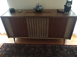 Vintage stereo unit