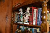 Unsigned Huebach figurines and soapstone items in etigeire
