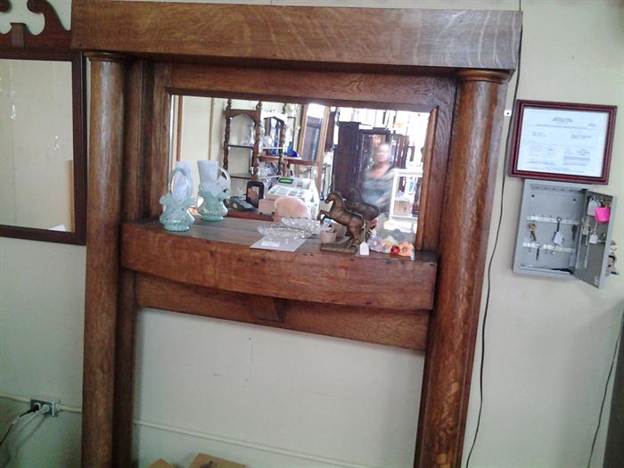 Tiger oak mantle