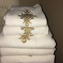 bathroom towels 
