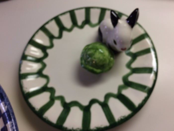 small saucer with rabbit/cabbage