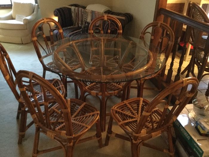 48" Glass Top Rattan Table w/6 Chairs