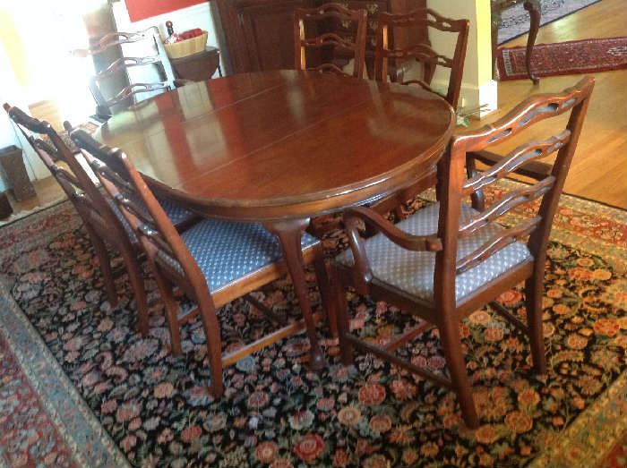 Dining Table - 6 Chairs (2 Captains) - 2 leaves $ 400.00