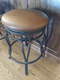 counter height bar stools with leather seats