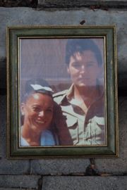 CARLA AND ELVIS PRESLEY