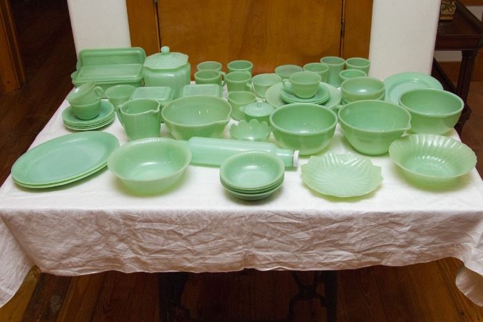 A pleasant Surprise For You Jadeite Collectors!