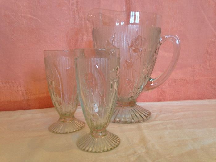 Vintage Clear Glass Iris Pattern Pitcher and 2 Matching Ice Teas:  39.00