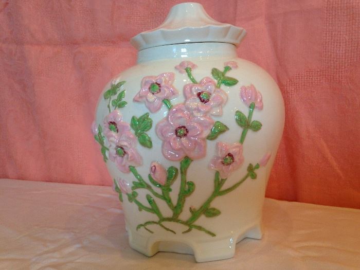 Peach Blossom Motif Bil-Mar '79 Cookie Jar:  39.00 (as is)