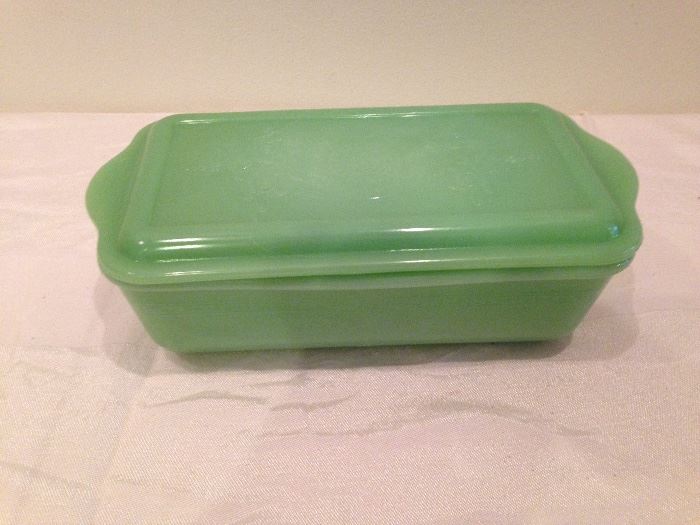 Jadeite Loaf Pan w/Lid:  39.00