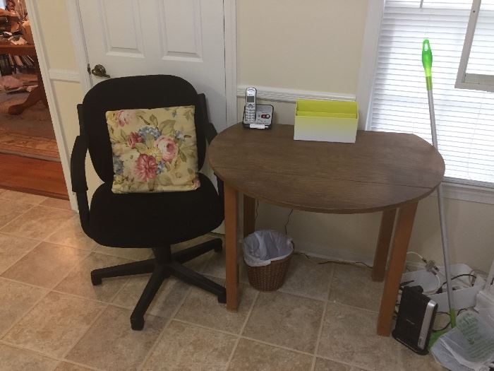 Cute table and chair is no longer available 