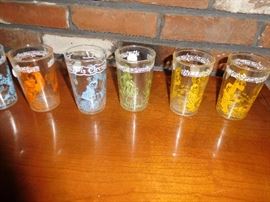 jelly glasses with comic characters