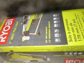 Ryobi 7” wet Tile Saw