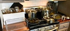 Ball & canning jars, Wilton  bakeware, 
circulon Fry pan, sauté pan & 8 qt
Cuisinart blender & coffee grinder
