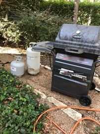 Char Broil Grill and Tanks