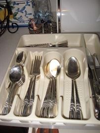 Community silver plate (Orchid)